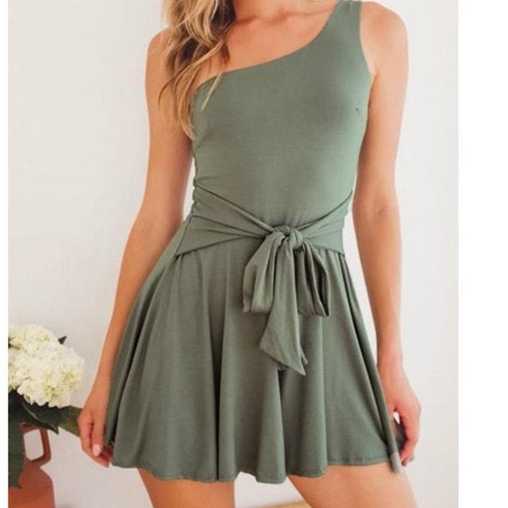 Lulus Green romper
